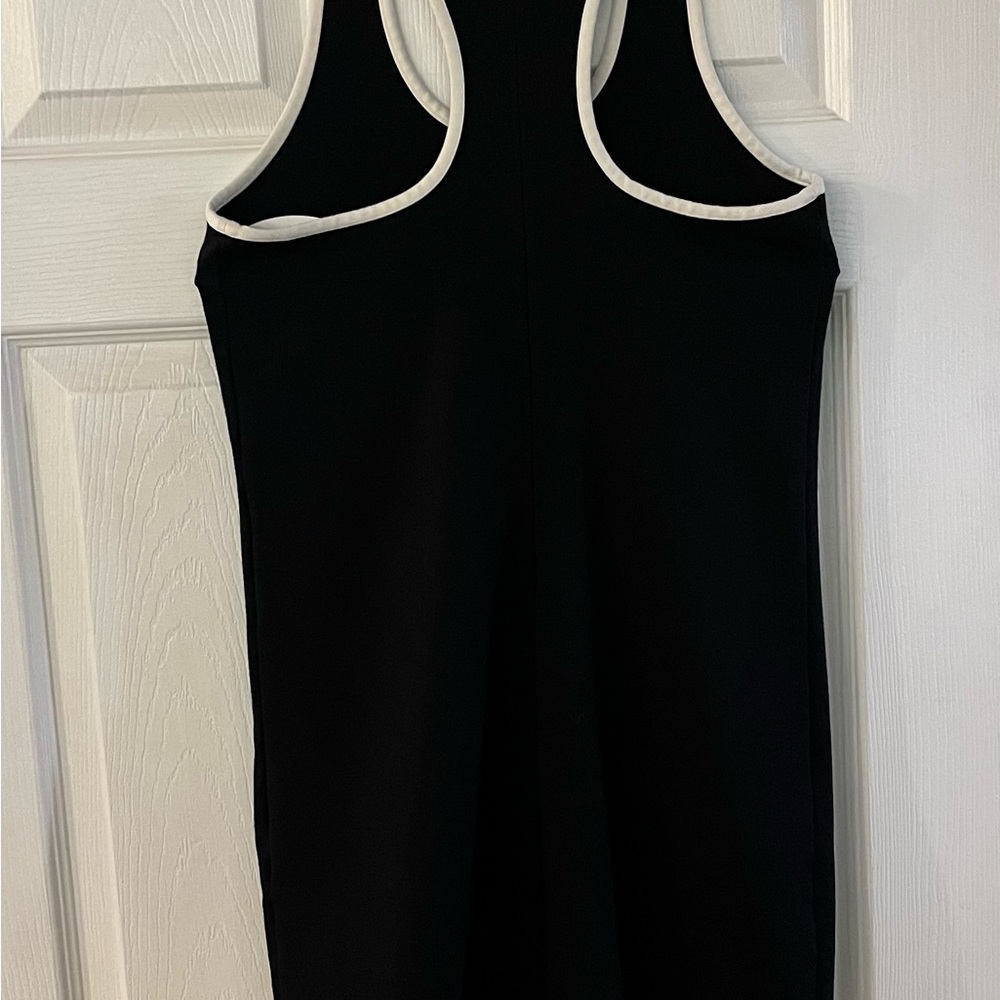 2/$20 - Halter Back Black & White Casual Summer Dress  / Resort Wear / XS - Picture 3 of 7